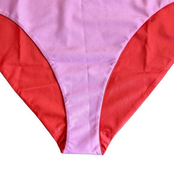 NWT Baiia Cosmopolitan Reversible Bikini Bottom Pink and Coral Red AU 26 US 22 - Picture 4 of 10